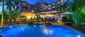 Cairns Sheridan Hotel