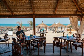 Beach bar - The Residence Tunis (La Marsa)