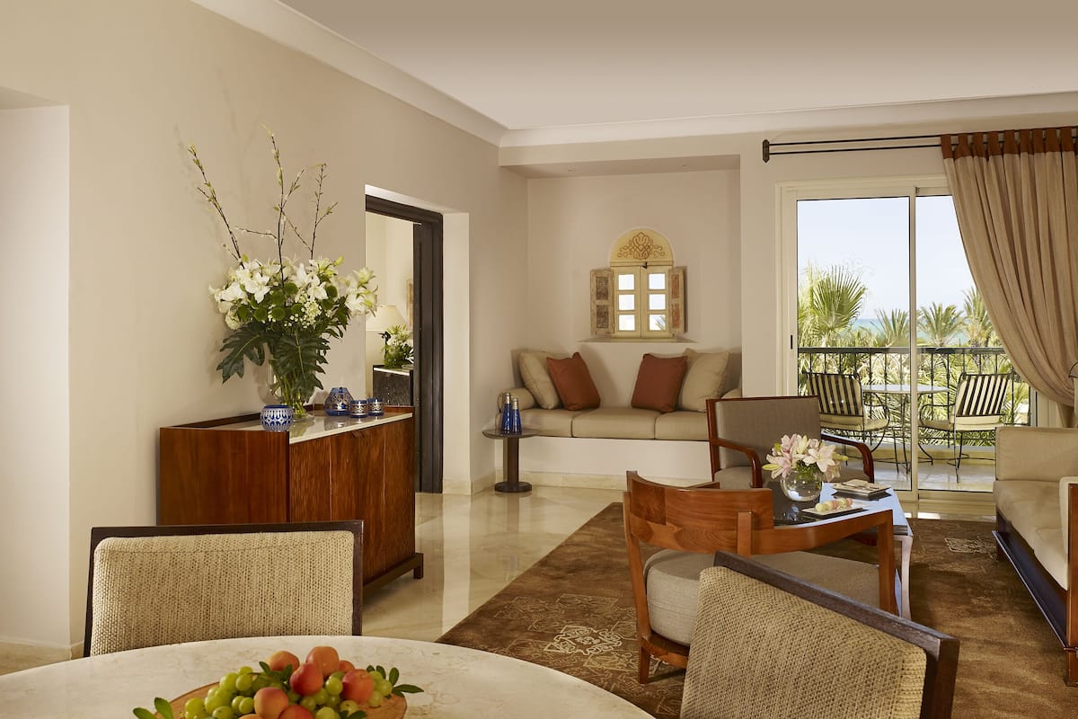 Suite, Pool View | 1 bedroom, Frette Italian sheets, premium bedding, Select Comfort beds