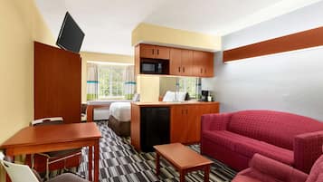 Studio Suite, 1 Queen Bed, Non Smoking
