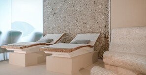 Sauna, Turkish bath/hammam, body treatments, hydrotherapy, aromatherapy