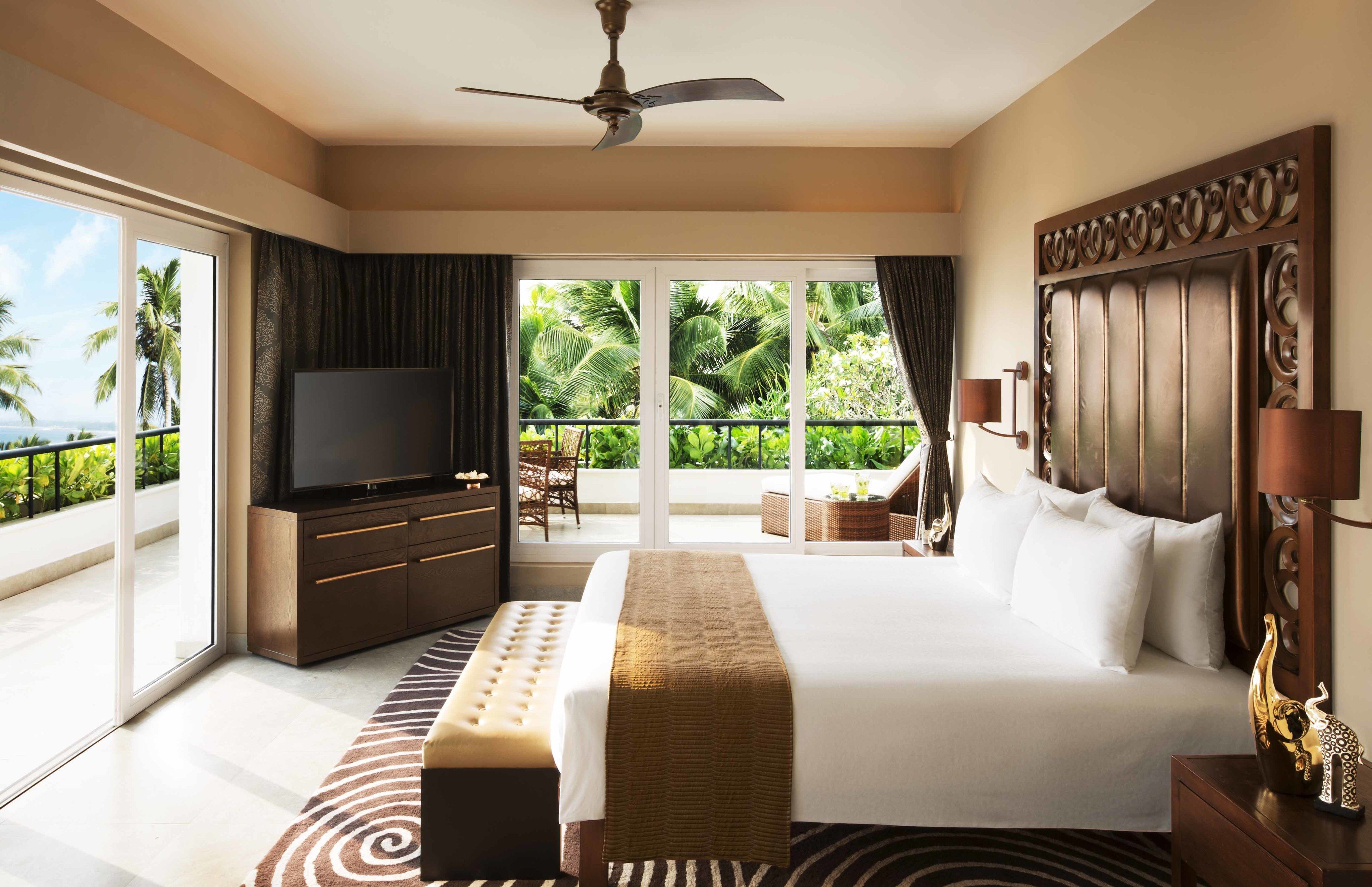 ห้องเพรสซิเดนเชียลสวีท, เตียงคิงไซส์ 1 เตียง, วิวทะเล | 1 ห้องนอน, ผ้าปูที่นอนฝ้ายอียิปต์, เครื่องนอนระดับพรีเมียม, ผ้านวมขนเป็ด