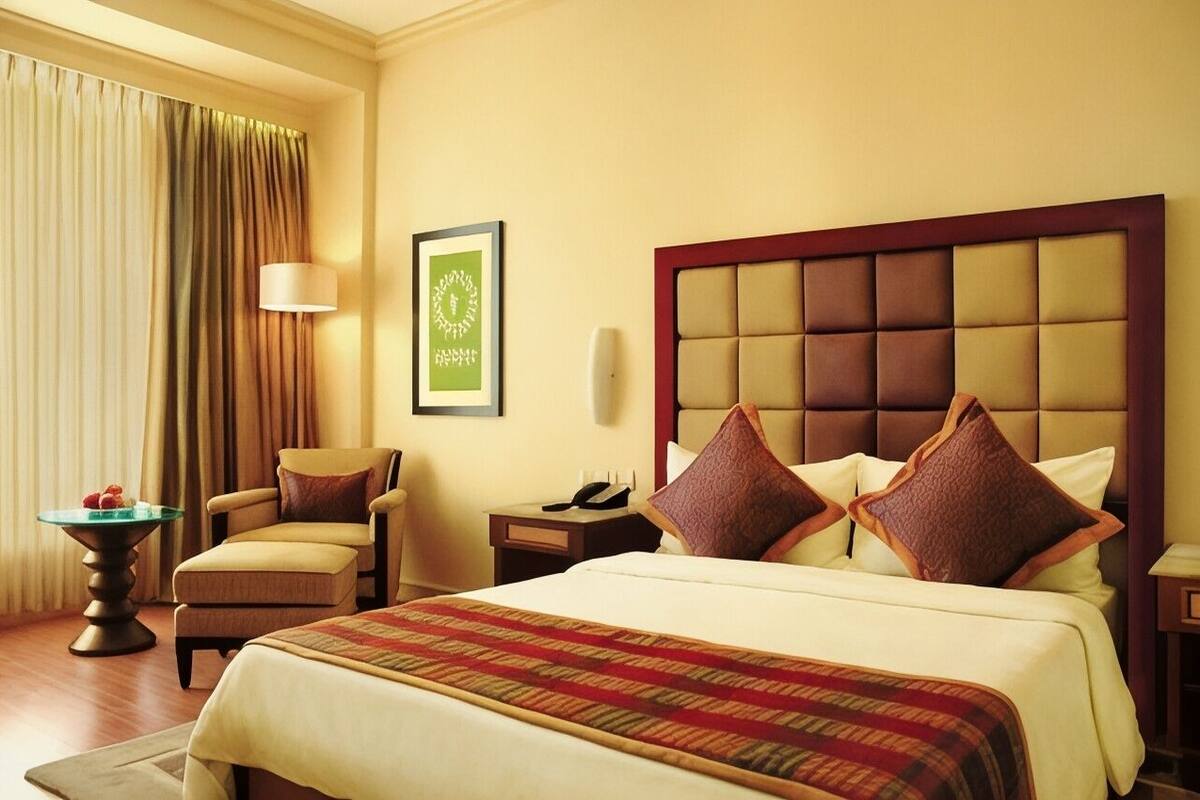Premium bedding, memory foam beds, minibar, in-room safe