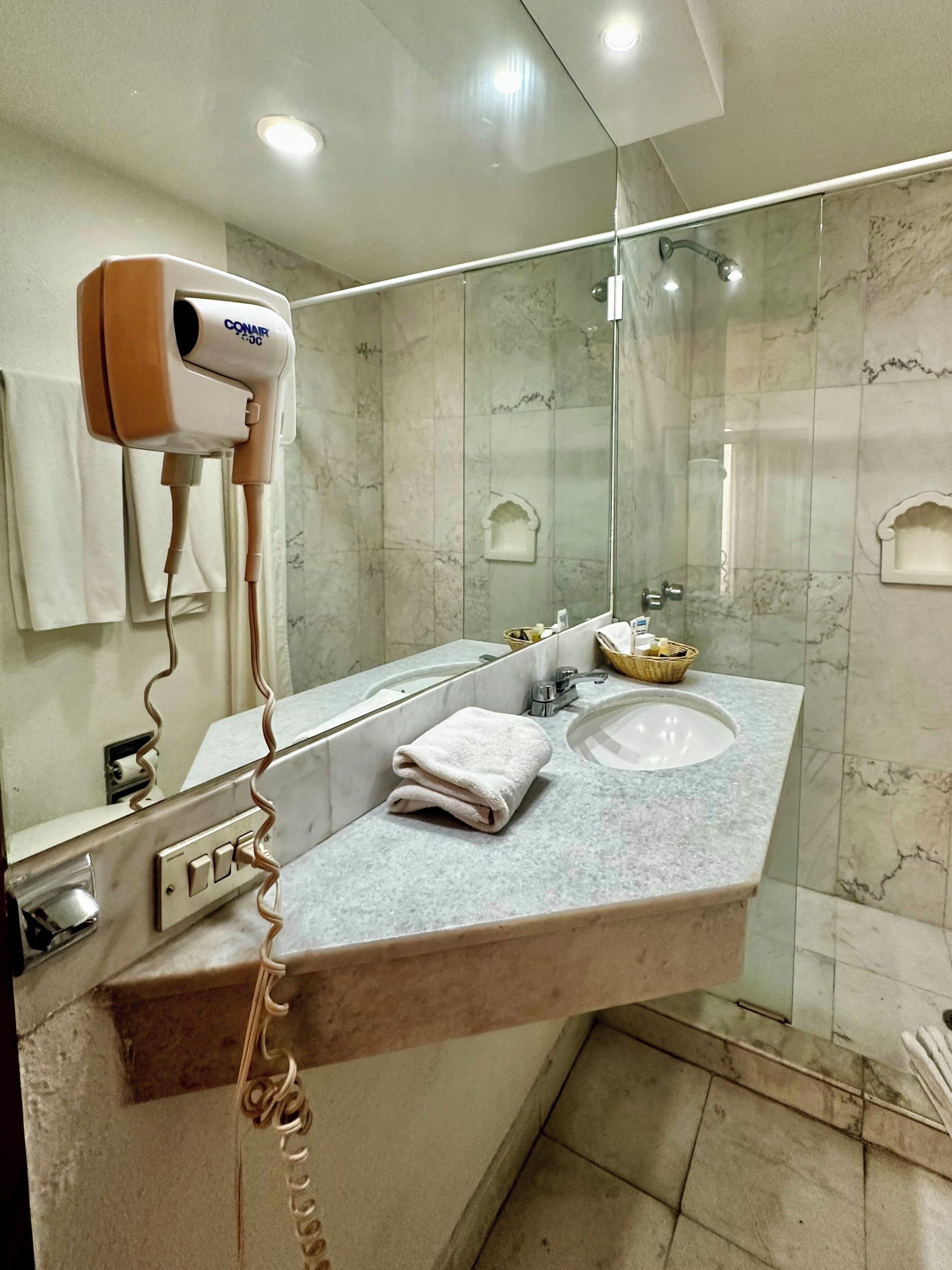 standard room, 1 queen bed | bathroom | designer toiletries, hair dryer, towels, soap