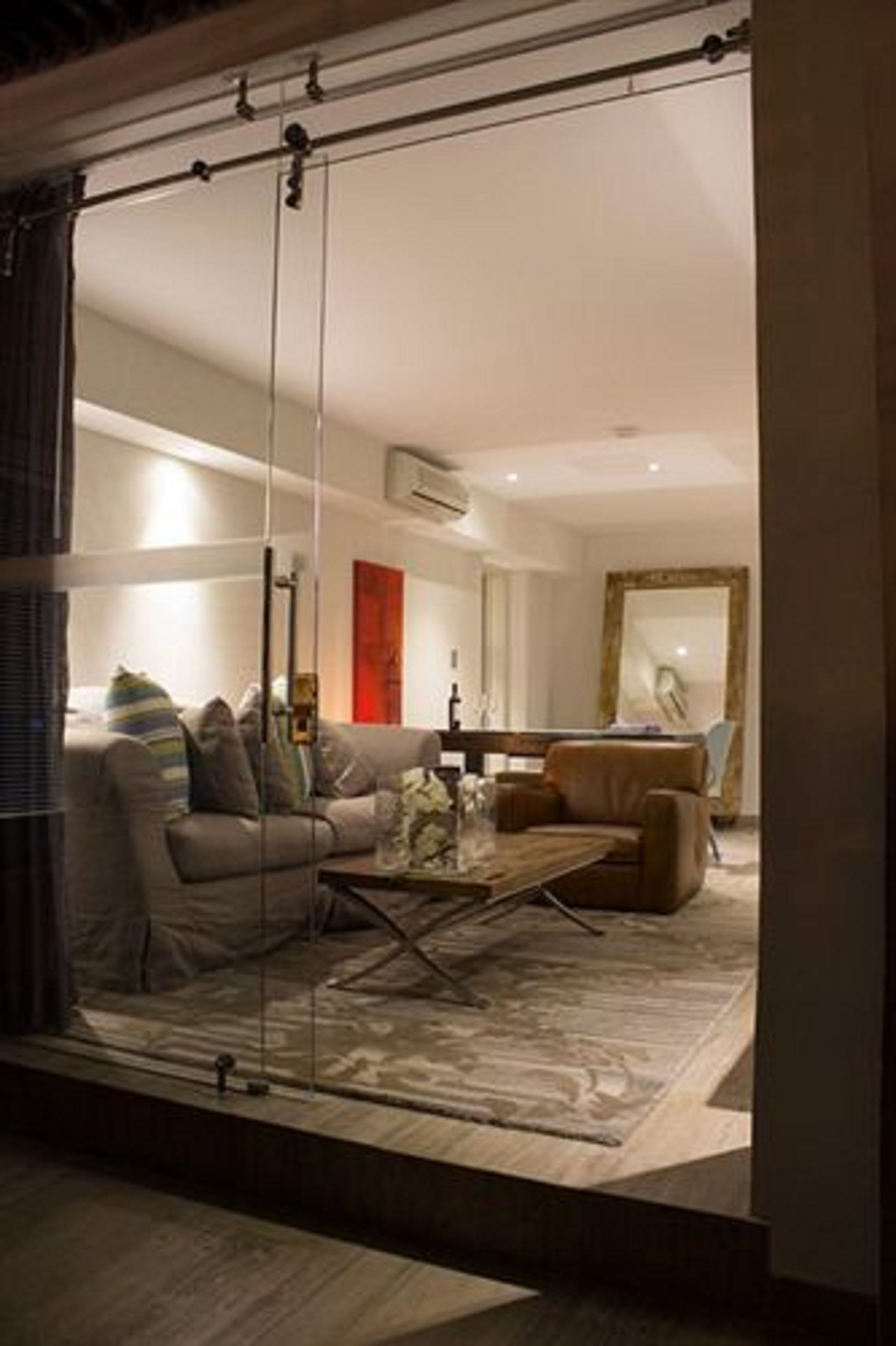 presidential | bathroom | free toiletries, hair dryer, bathrobes, towels