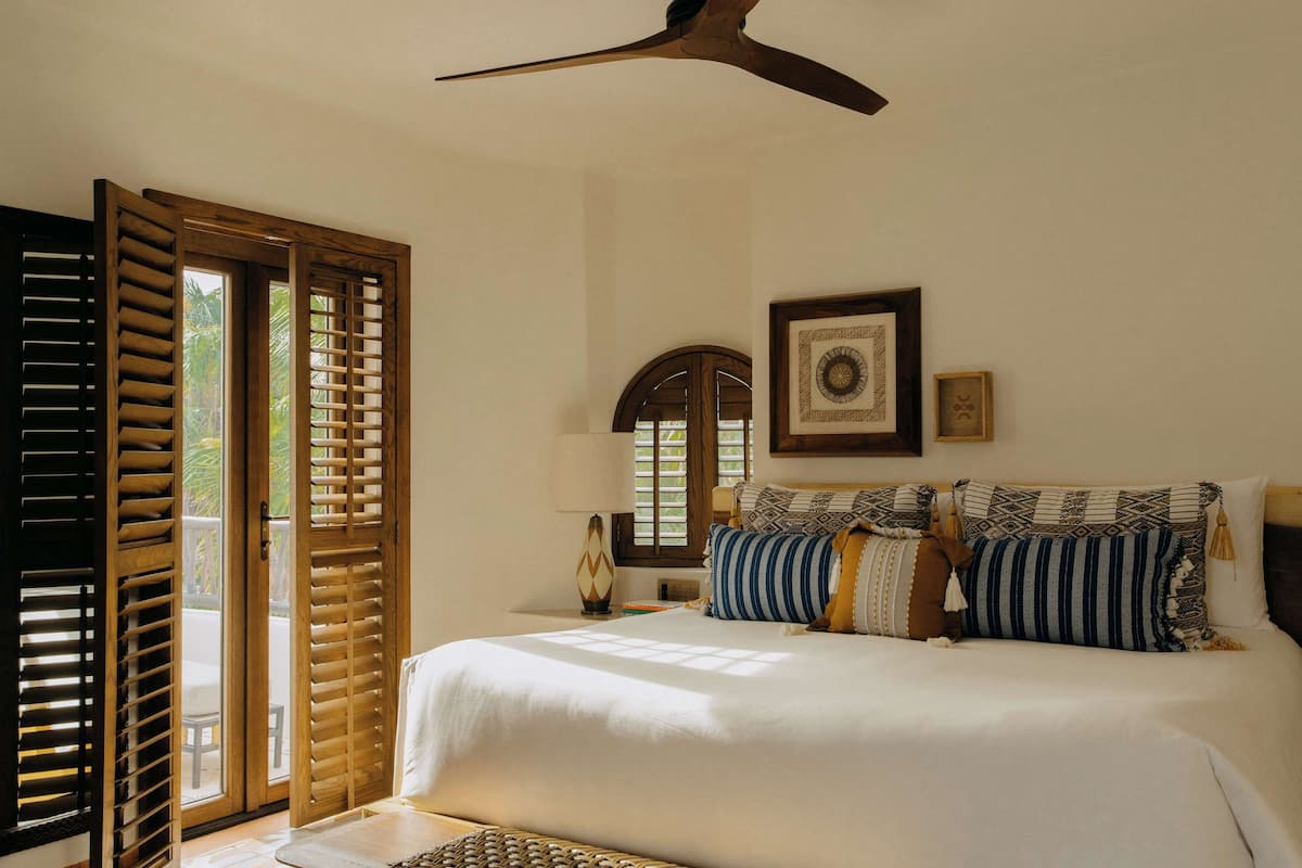Suite, Ocean View