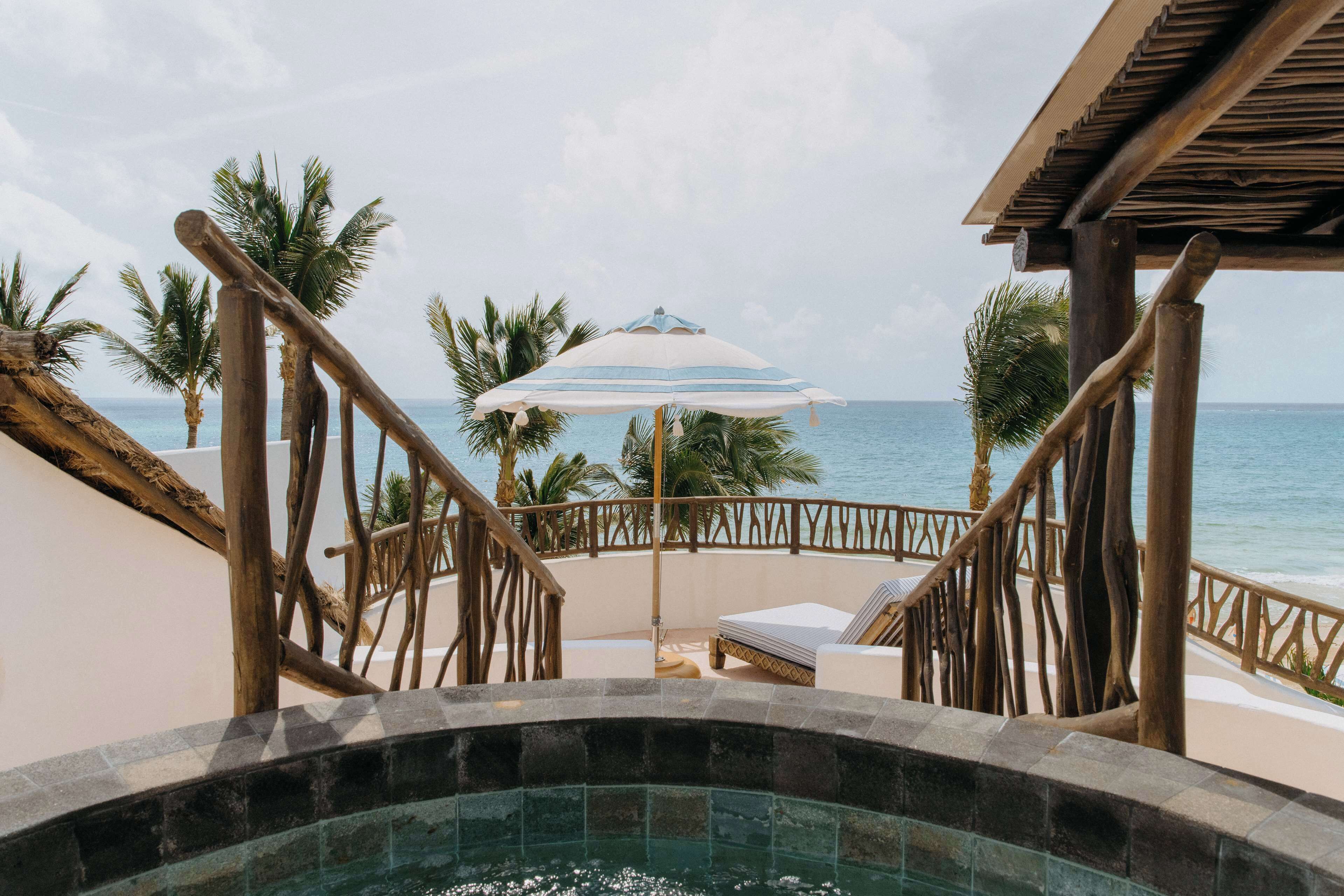 Suíte, 1 quarto, de frente para o oceano (Plunge Pool) | Roupas de cama premium, edredons de pluma, frigobar, cofres nos quartos