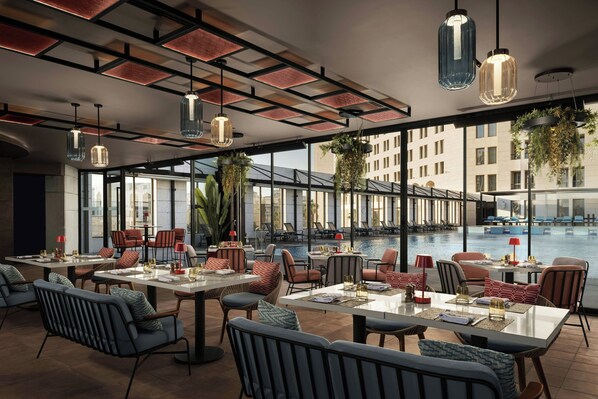 3 restaurantes; se sirven desayunos, almuerzos, cenas y cocina italiana