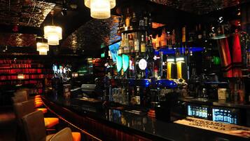 Con servicio de desayunos, comidas y cenas