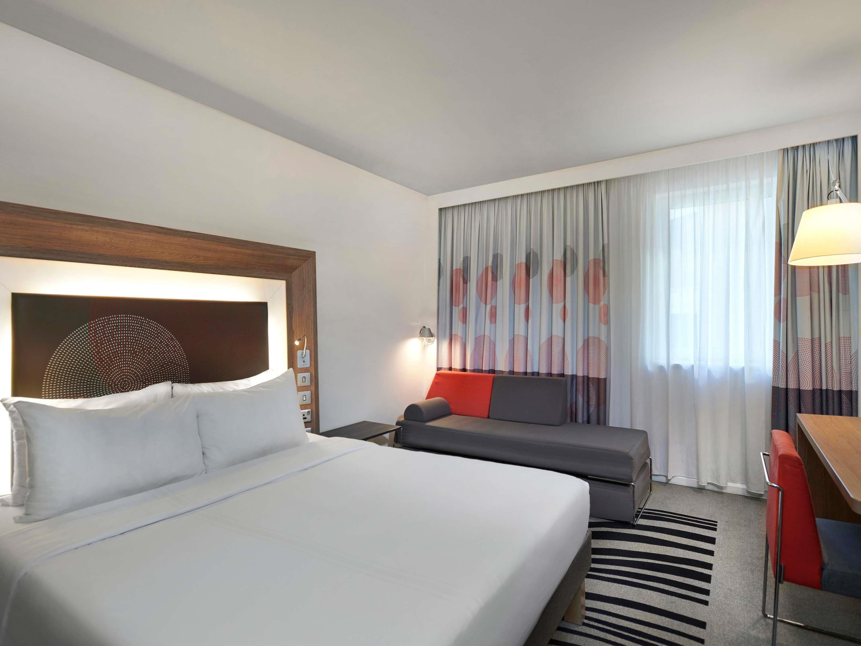 Superior Room, 1 Queen Bed with Sofa bed