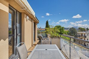 Apartamento, 1 habitación, terraza (4 People) | Caja fuerte, escritorio, sistema de insonorización
