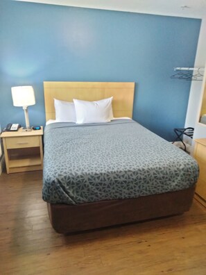 Iron/ironing board, rollaway beds, free WiFi, bed sheets