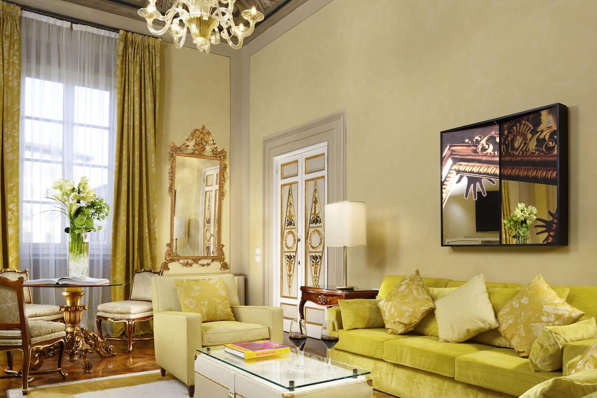 Suite (Decorated 104) | Salle de séjour