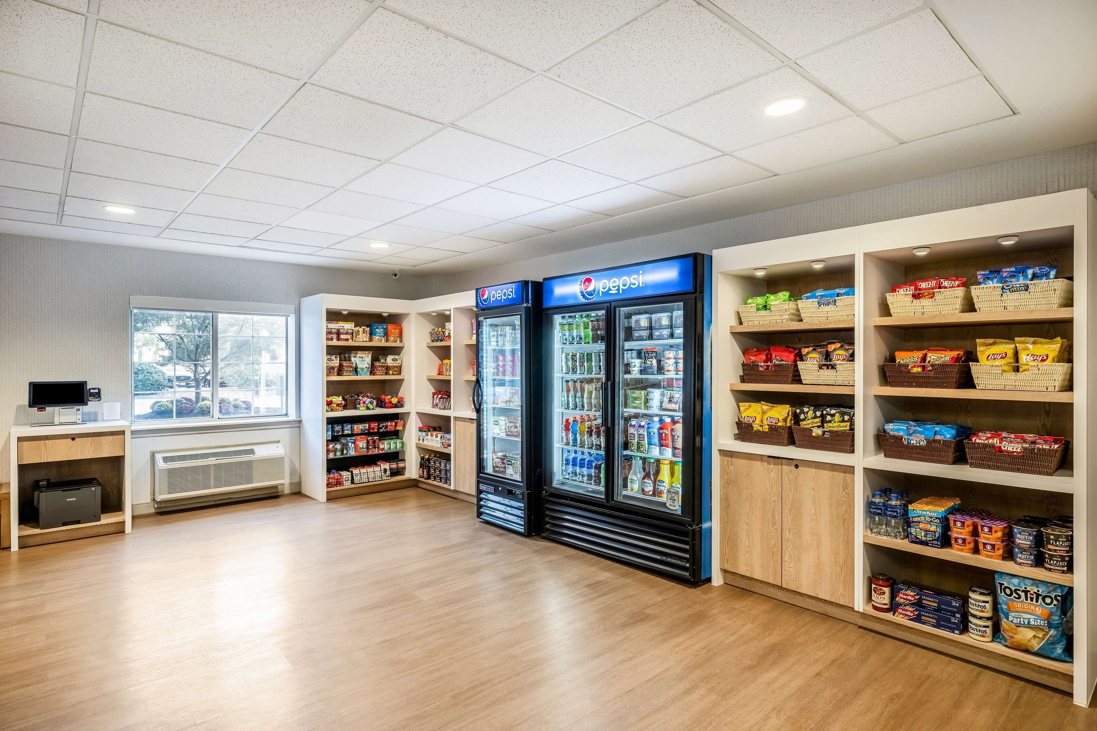 Photo - Sonesta Simply Suites Jersey City