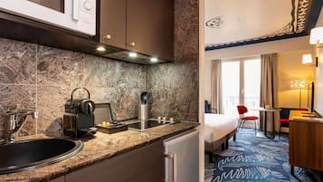 Coffres-forts dans les chambres, bureau, chambres insonorisées