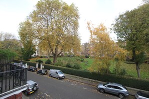 View from property - Garden View Hotel (London)