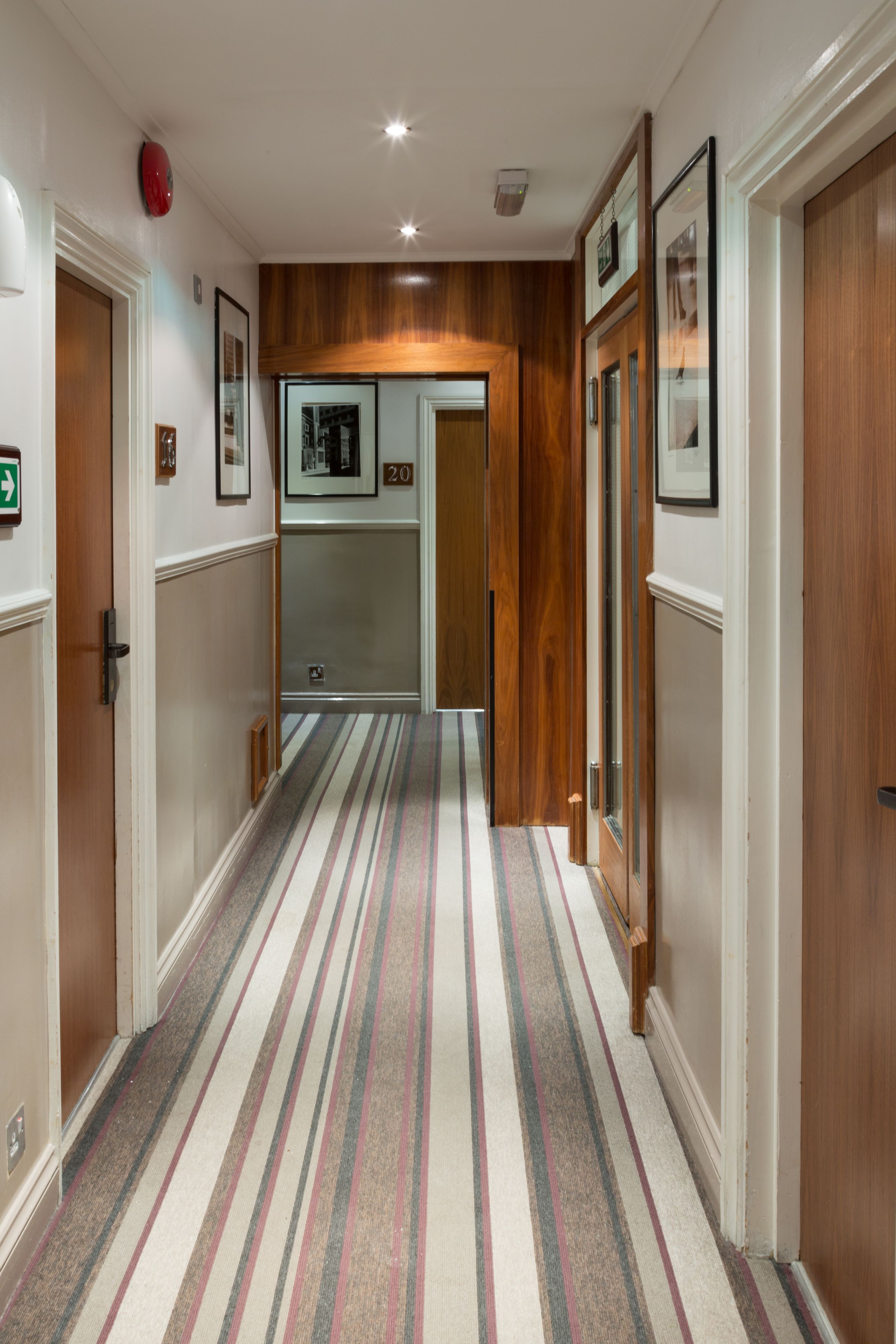 Photo - Garden View Hotel