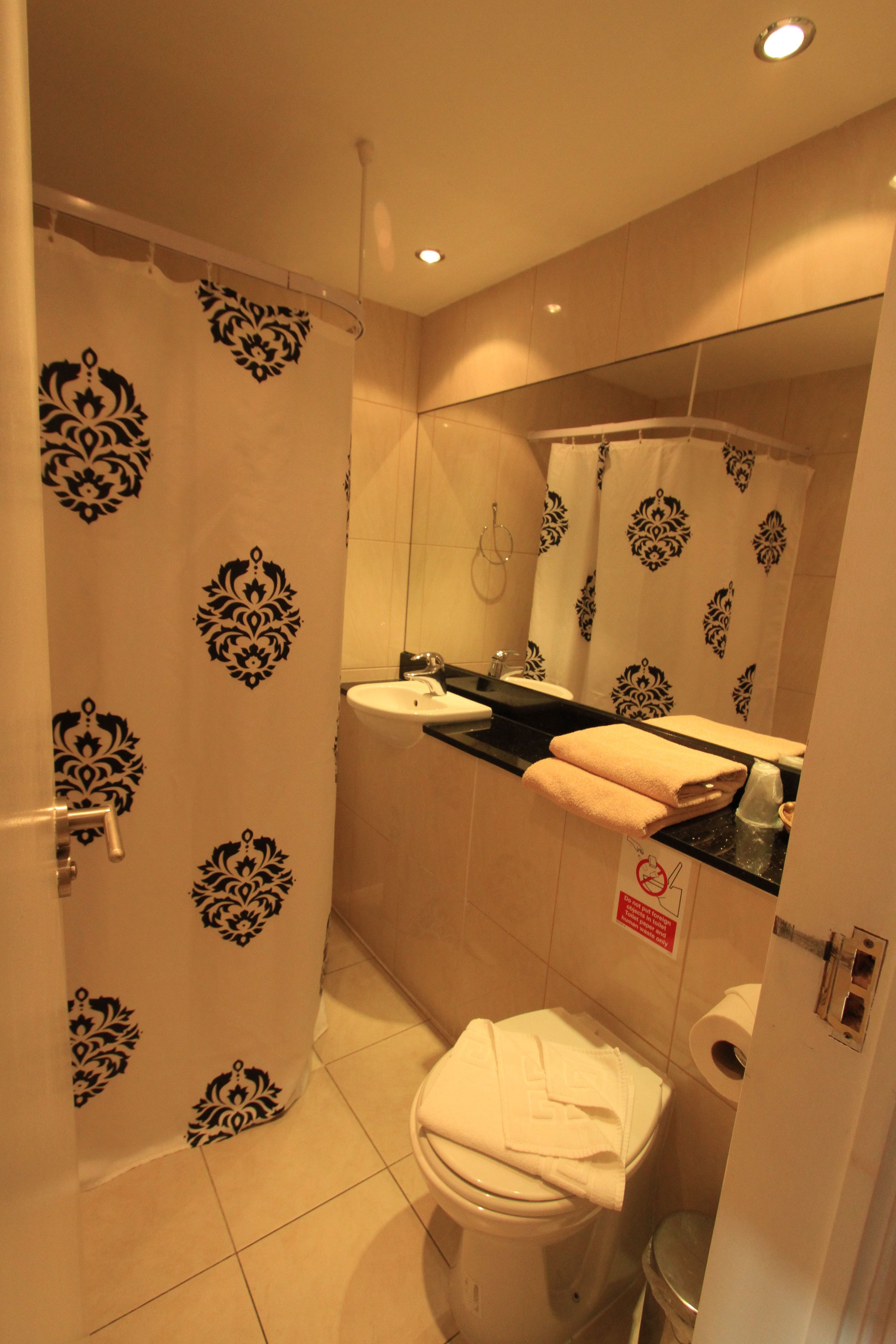 Photo - Garden View Hotel