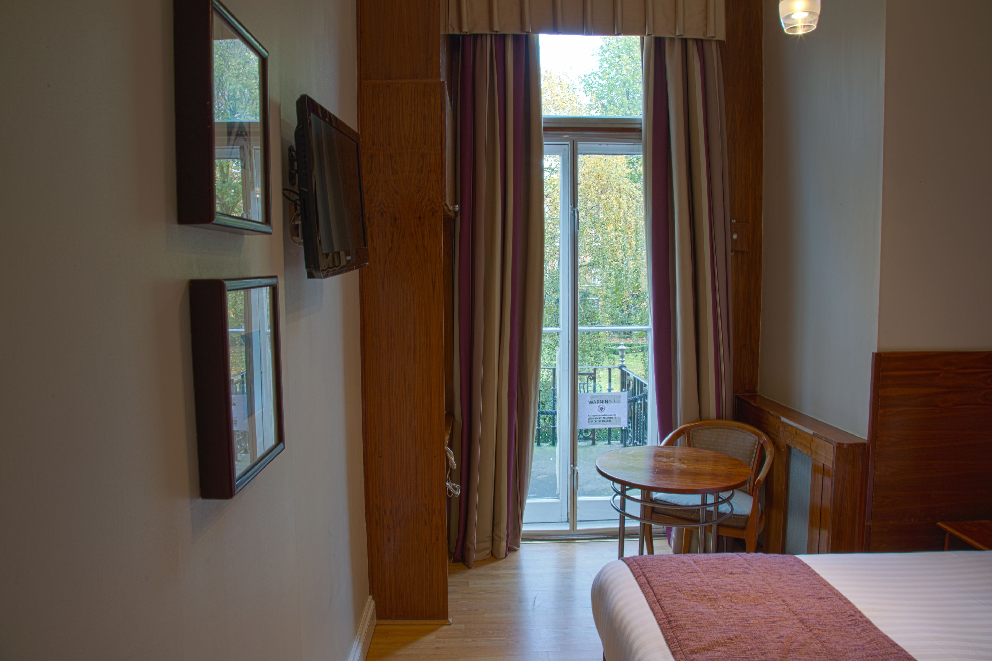 Photo - Garden View Hotel