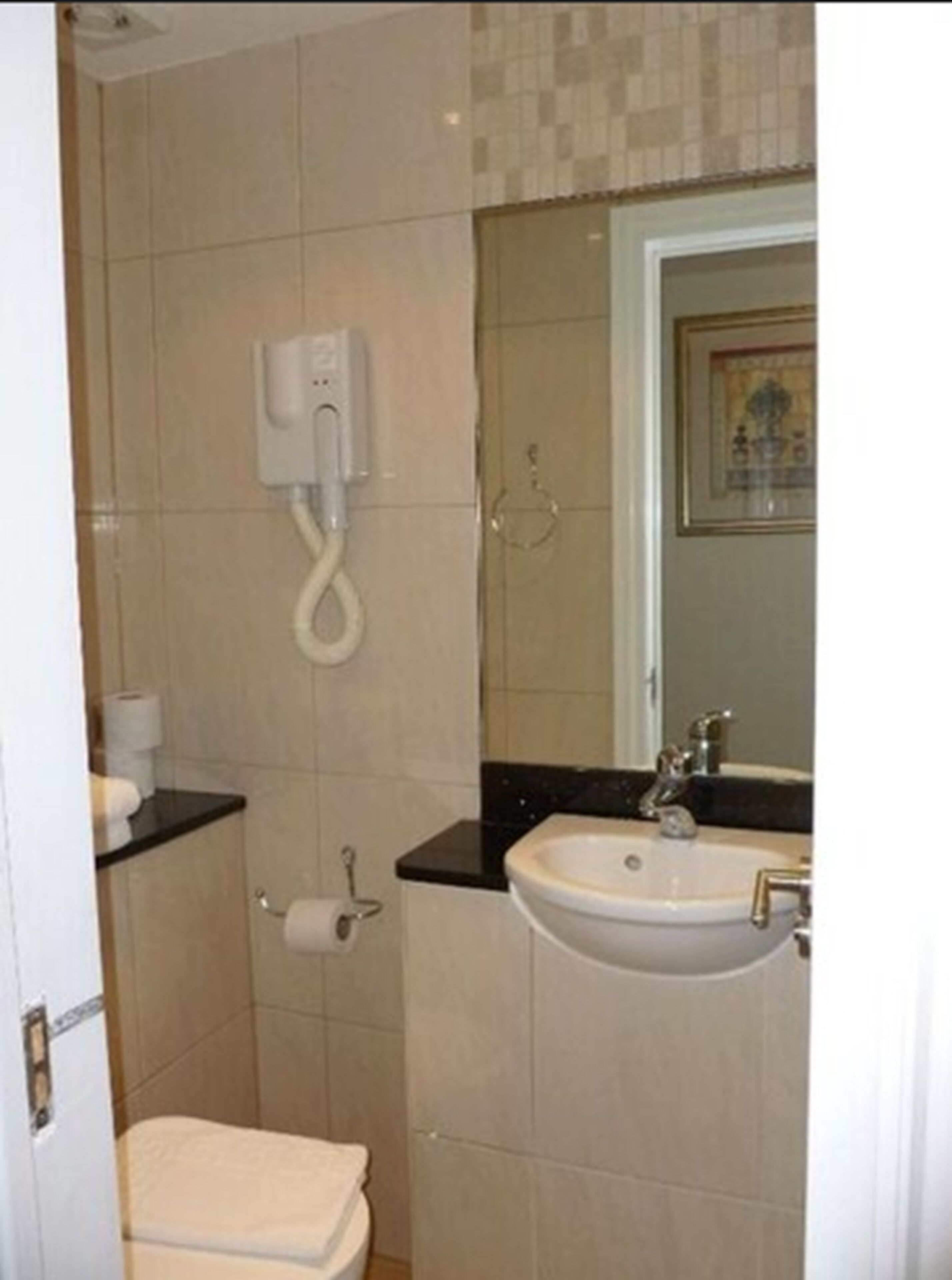 Photo - Garden View Hotel