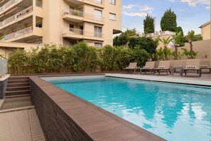 Outdoor pool - Hôtel Frisia, Beaulieu-sur-Mer (Beaulieu-sur-Mer)