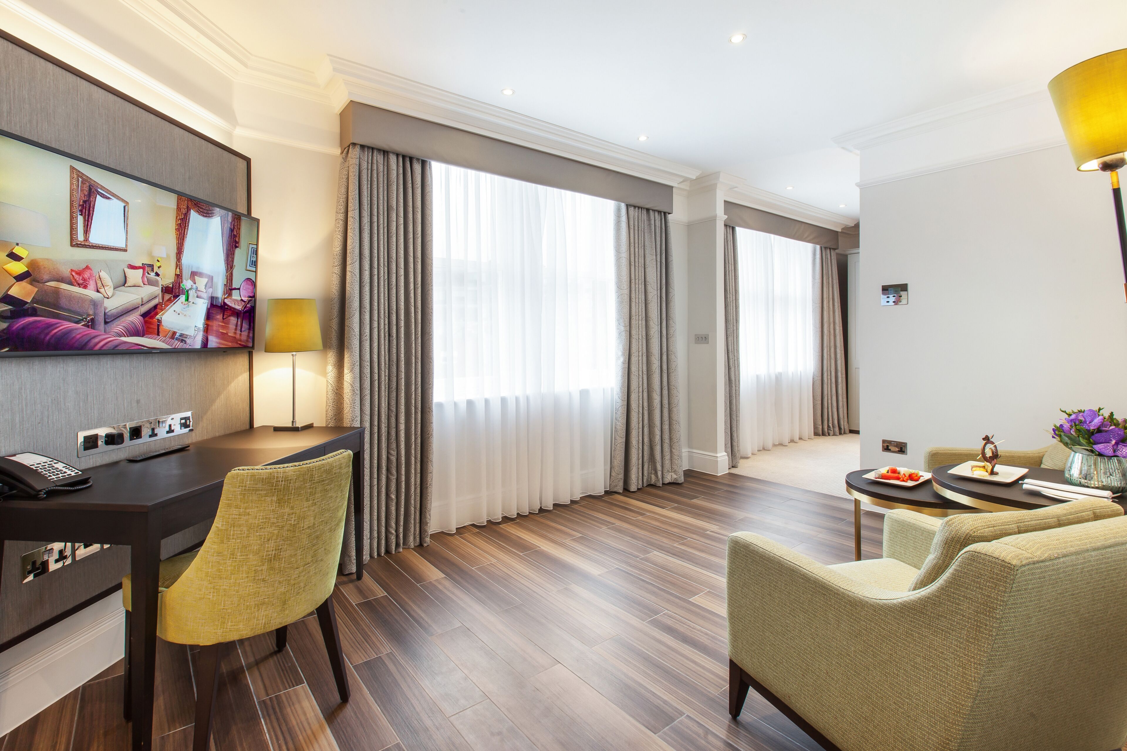 lcd tv, pay films, offices