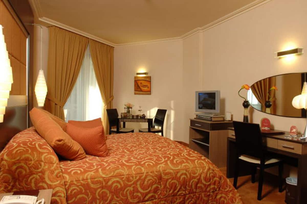 1 habitación, ropa de cama de alta calidad y minibar