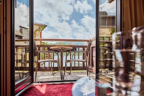 Double Room, Balcony, Lake View | Balcony view
