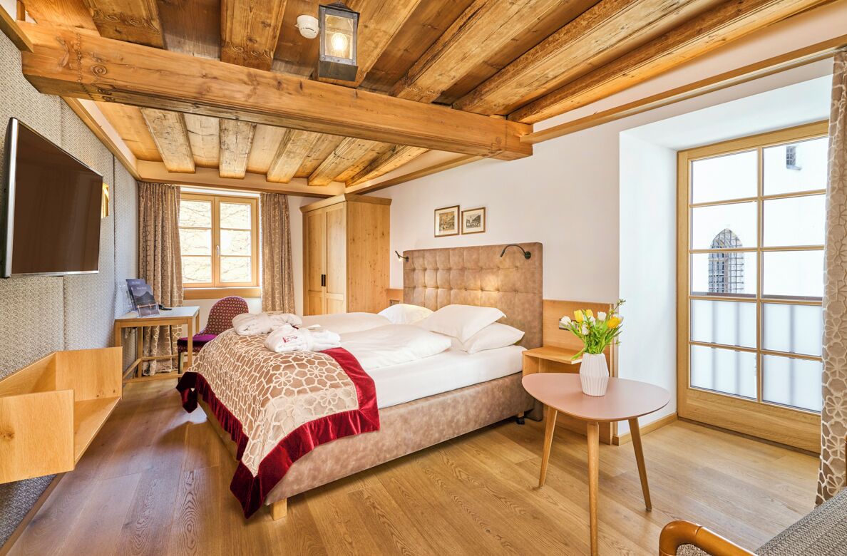 Habitación doble | Ropa de cama hipoalergénica y minibar 