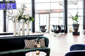 Lobby - Clarion Hotel Copenhagen Airport (Kastrup)