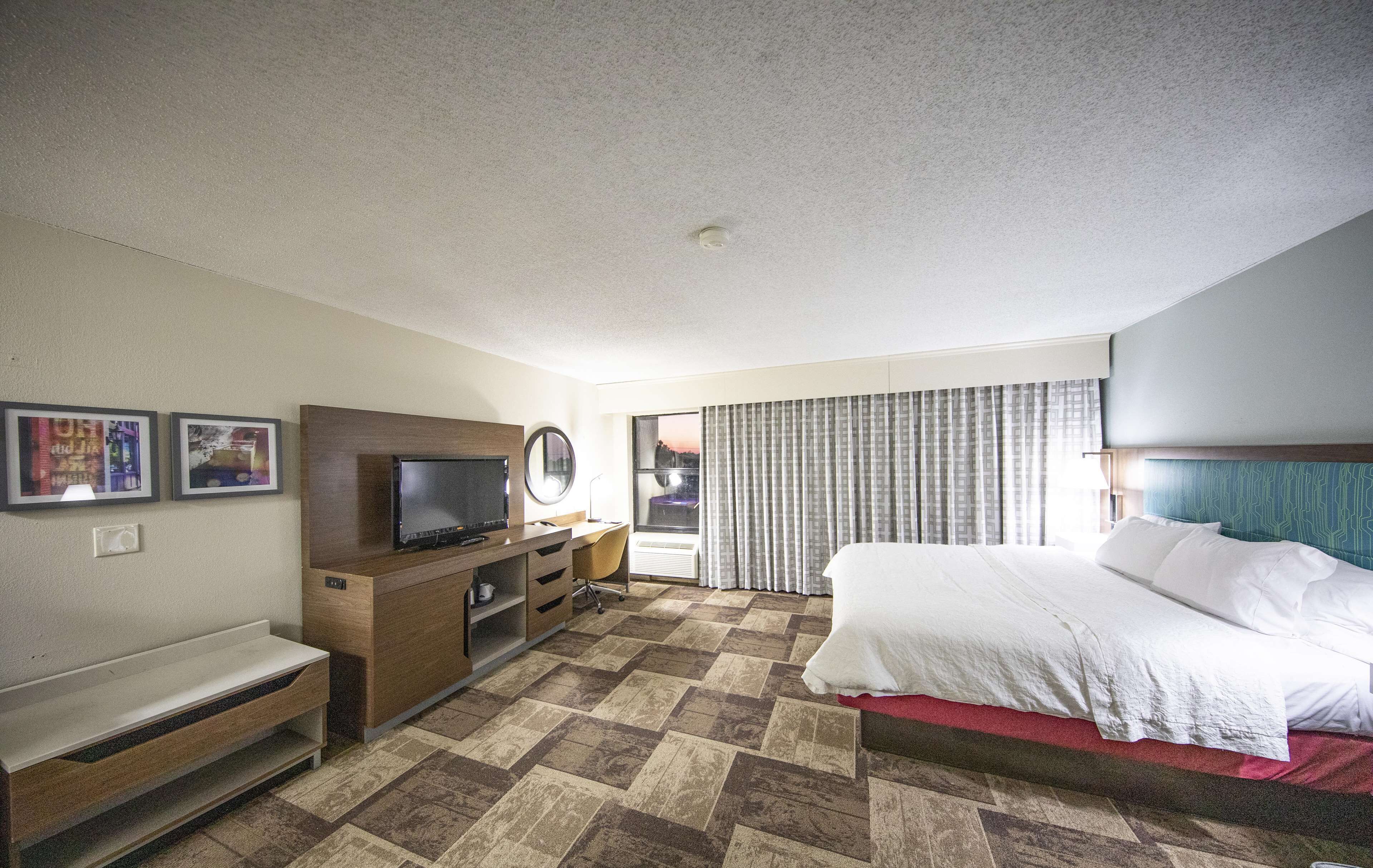 one king bed, non-smoking, accessible | desk, laptop workspace, blackout curtains, soundproofing