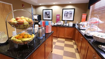 Free daily buffet breakfast