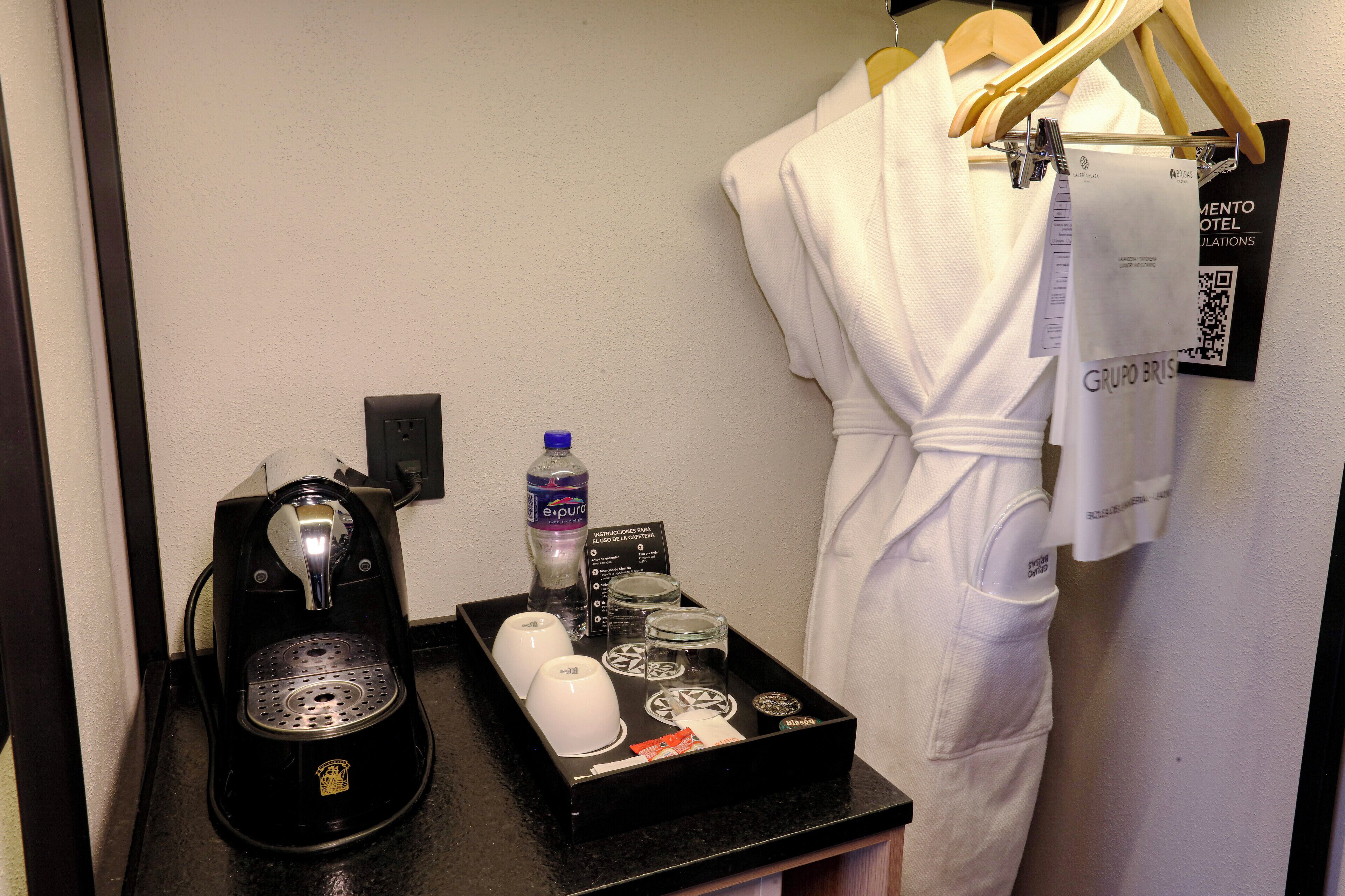 Kaffe og/eller kaffemaskin
