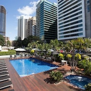 Royal On The Park