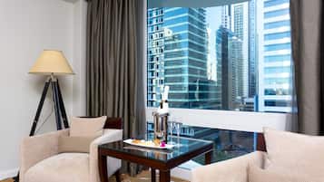 Deluxe Suite, Jetted Tub (includes bottle of sparkling wine) | View from room