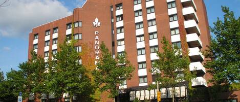 Overnatningsstedets facade