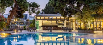 Oasis Hotel Apartments