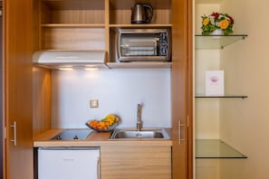 Down duvets, minibar, in-room safe, desk