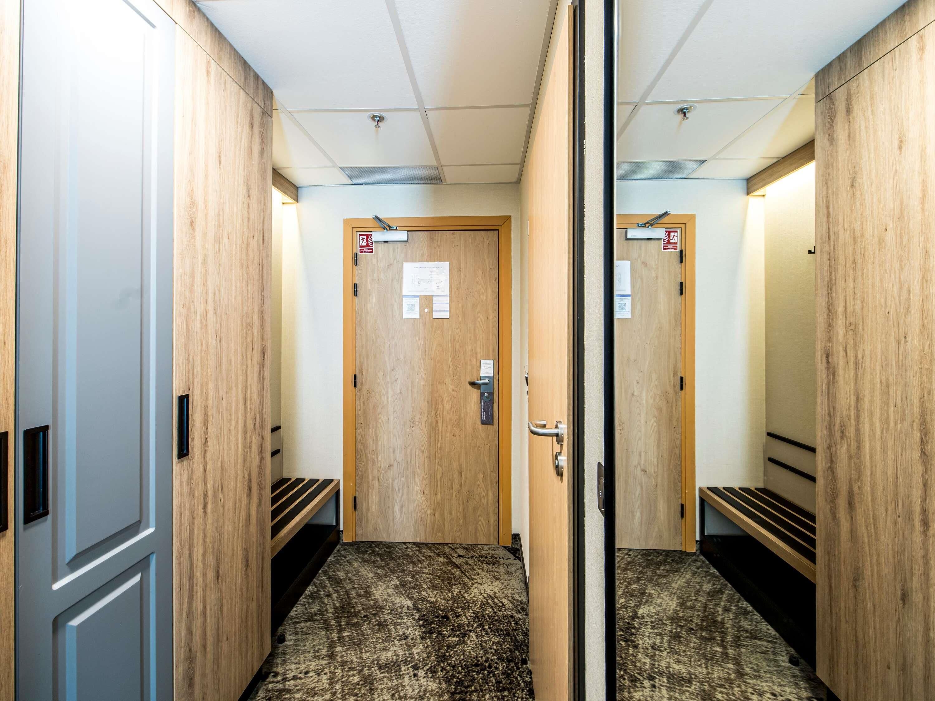 classic room, 1 double bed, city view | hypo-allergenic bedding, in-room safe, desk, blackout curtains