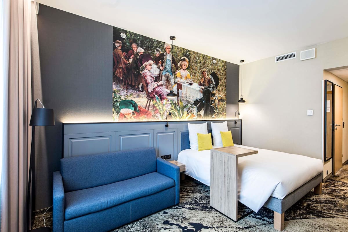 Privilege, 1 Double Bed, 1 Sofa Bed