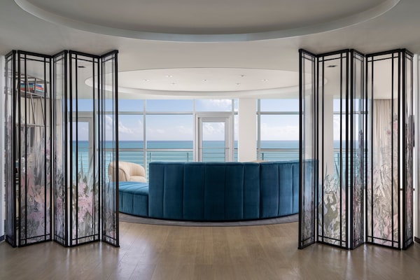 The Ritz-Carlton Suite | 1 bedroom, Egyptian cotton sheets, premium bedding, down comforters