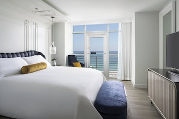 Room, 1 King Bed, Ocean View | 1 bedroom, Egyptian cotton sheets, premium bedding, down comforters at The Ritz-Carlton, South Beach
