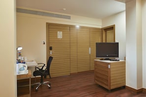 Ropa de cama de alta calidad y minibar