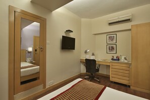 View from room - Comfort Inn Heritage (Mumbai)