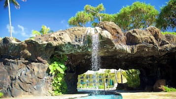 4 outdoor pools, open 8:00 AM to 10:00 PM, pool umbrellas, pool loungers