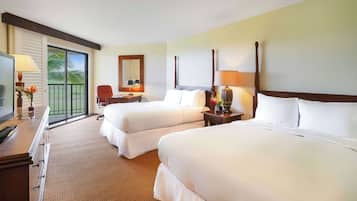 Room, 2 Double Beds, Partial Ocean View