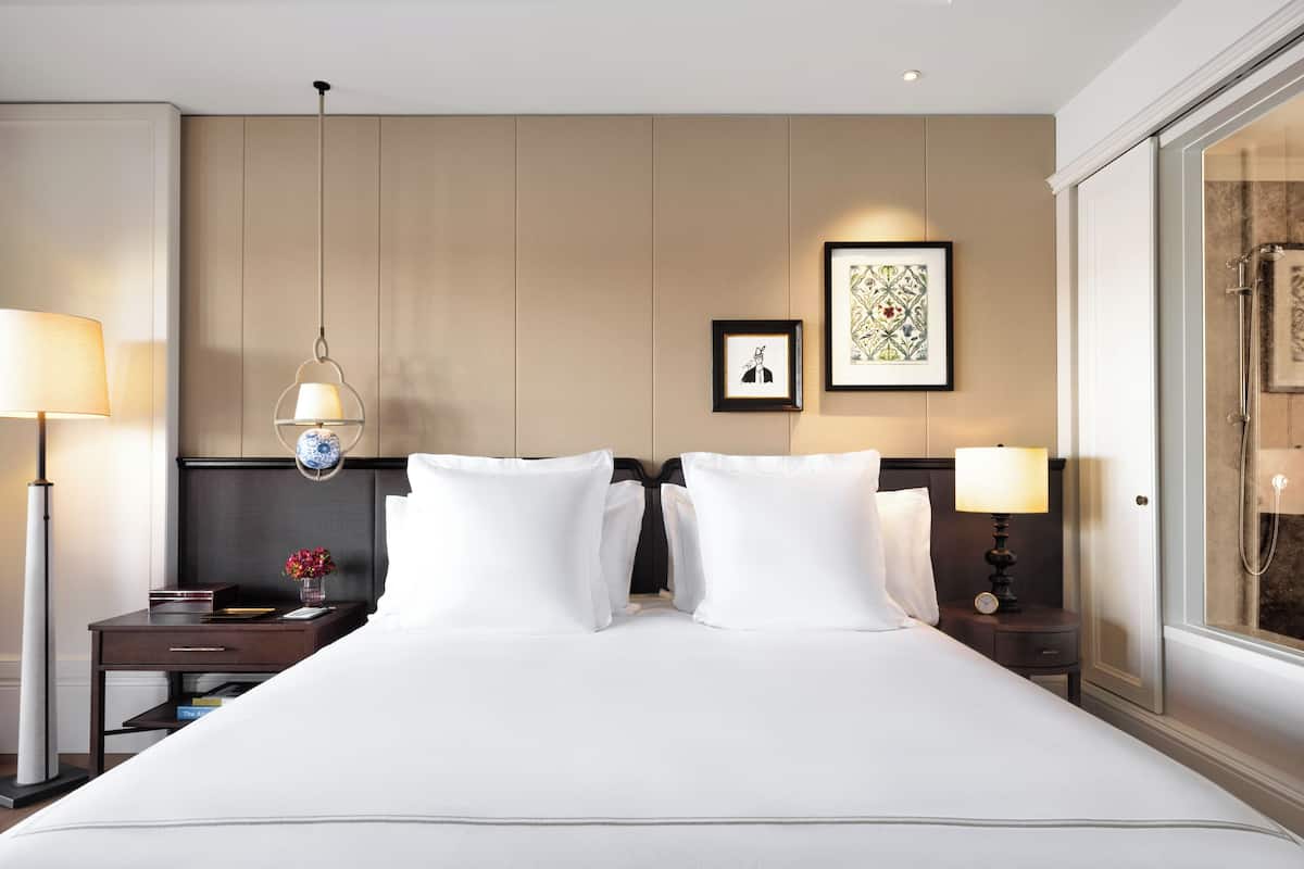 1 bedroom, premium bedding, free minibar items, in-room safe