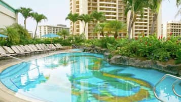 4 outdoor pools, open 8:00 AM to 7:00 PM, pool umbrellas, sun loungers