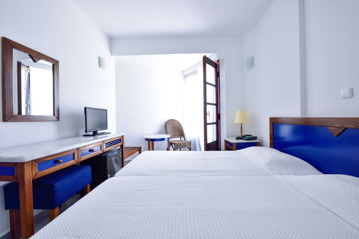 Rom – superior | Minibar, safe på rommet og wi-fi (inkludert)