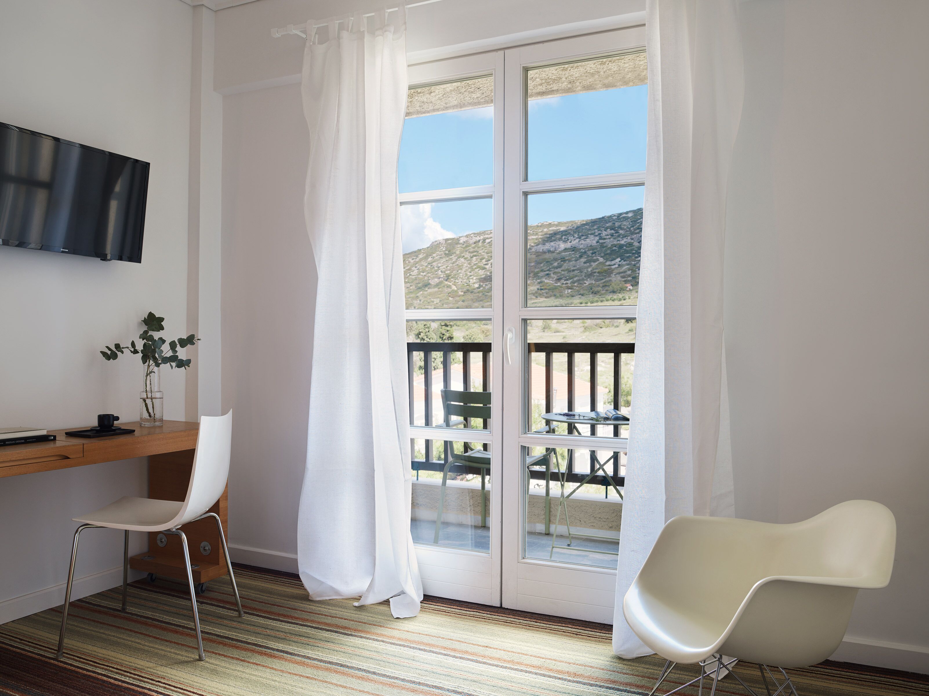 double room, garden view | 1 bedroom, in-room safe, free wifi, bed sheets